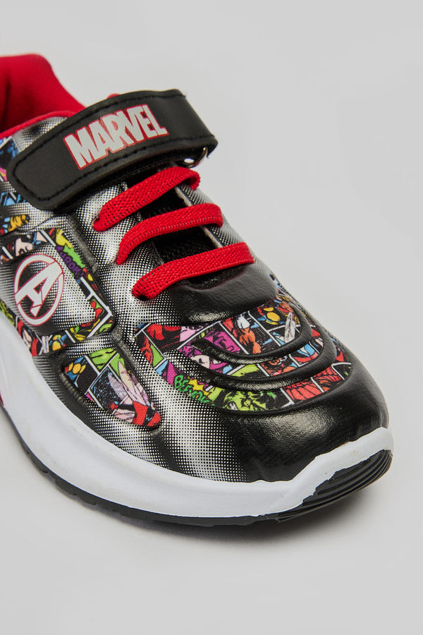 William Lamb Pantofole Trumalo Avengers Per Bambini | Suola Antiscivolo E Tomaia Morbida, Modello Slip-On, Taglie Da UK 10 A UK 3 (EU 28 A 36)